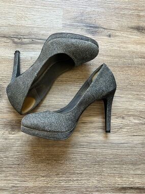 FIONI Clothing Silver Glitter Platform Stiletto Pumps